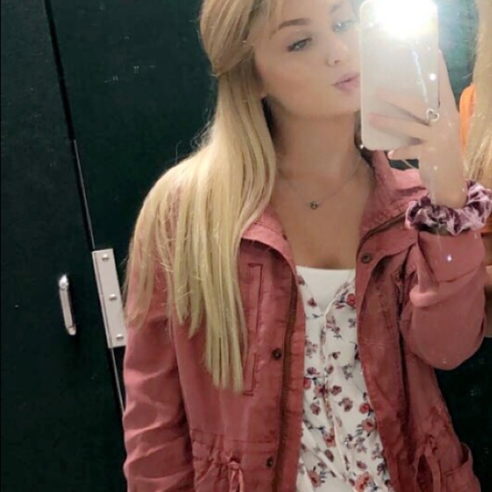 Jacket - Picture 5 of 5